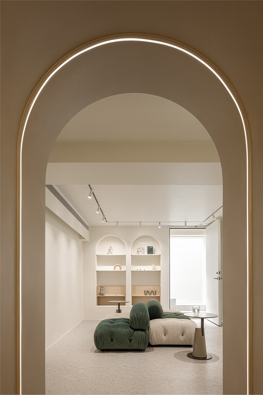 慕診所．生髮中心 Mumeilleur