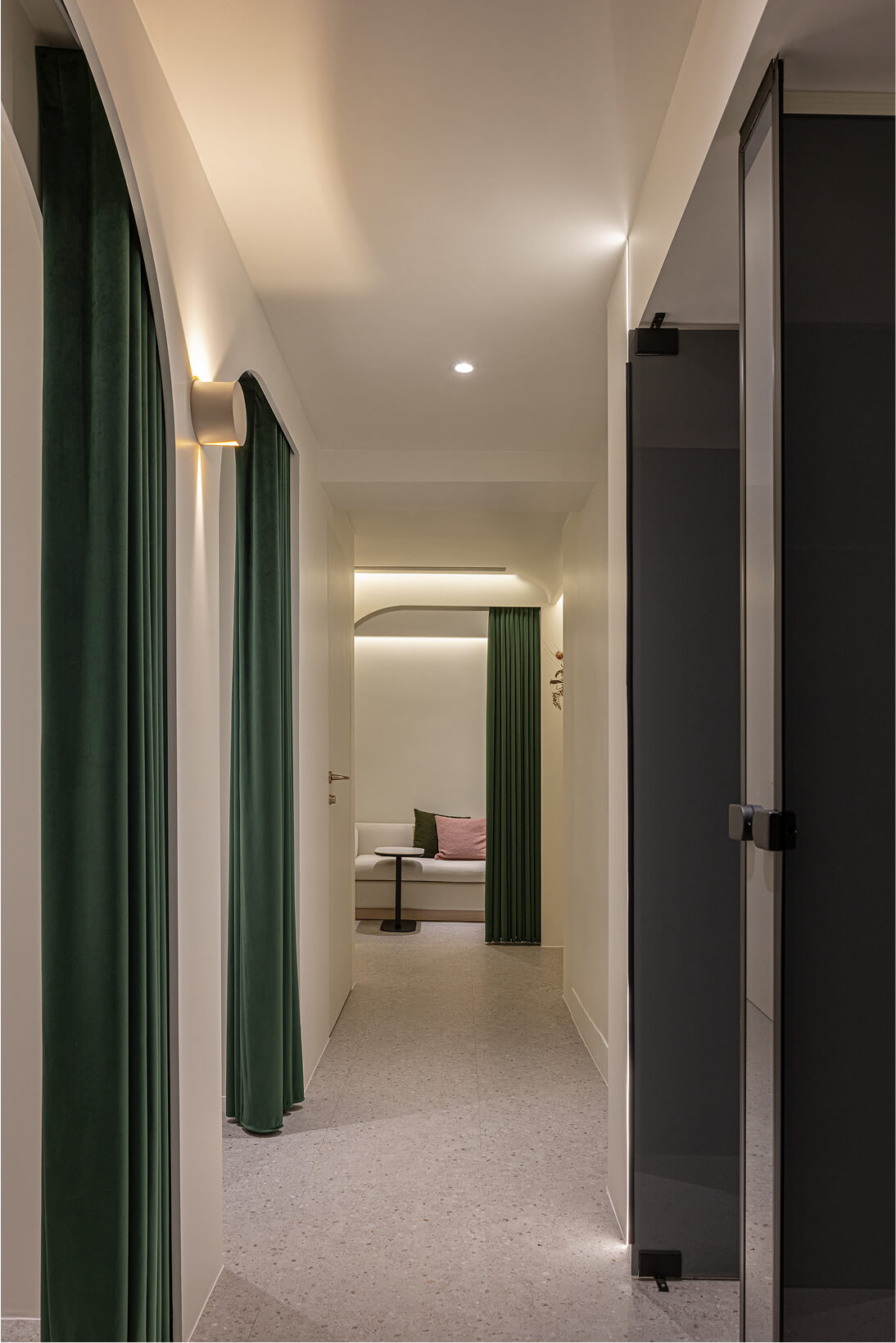 慕診所．生髮中心 Mumeilleur